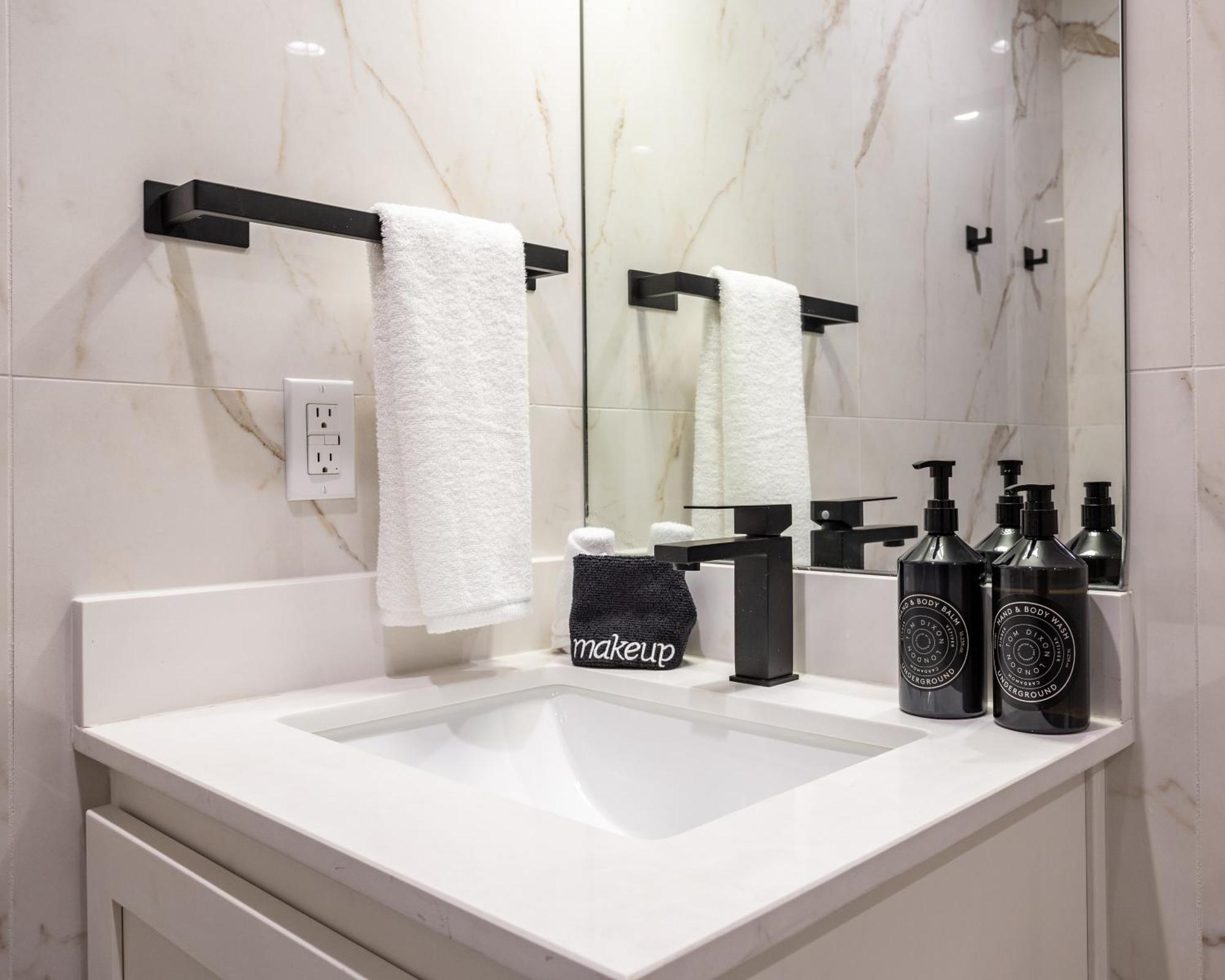 Hotel Bayit Salida エクステリア 写真
